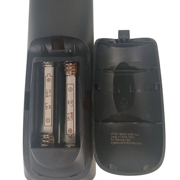 GE 37038 UltraPro Universal Remote Control Backlit TESTED TURNS ON - Picture 5 of 5